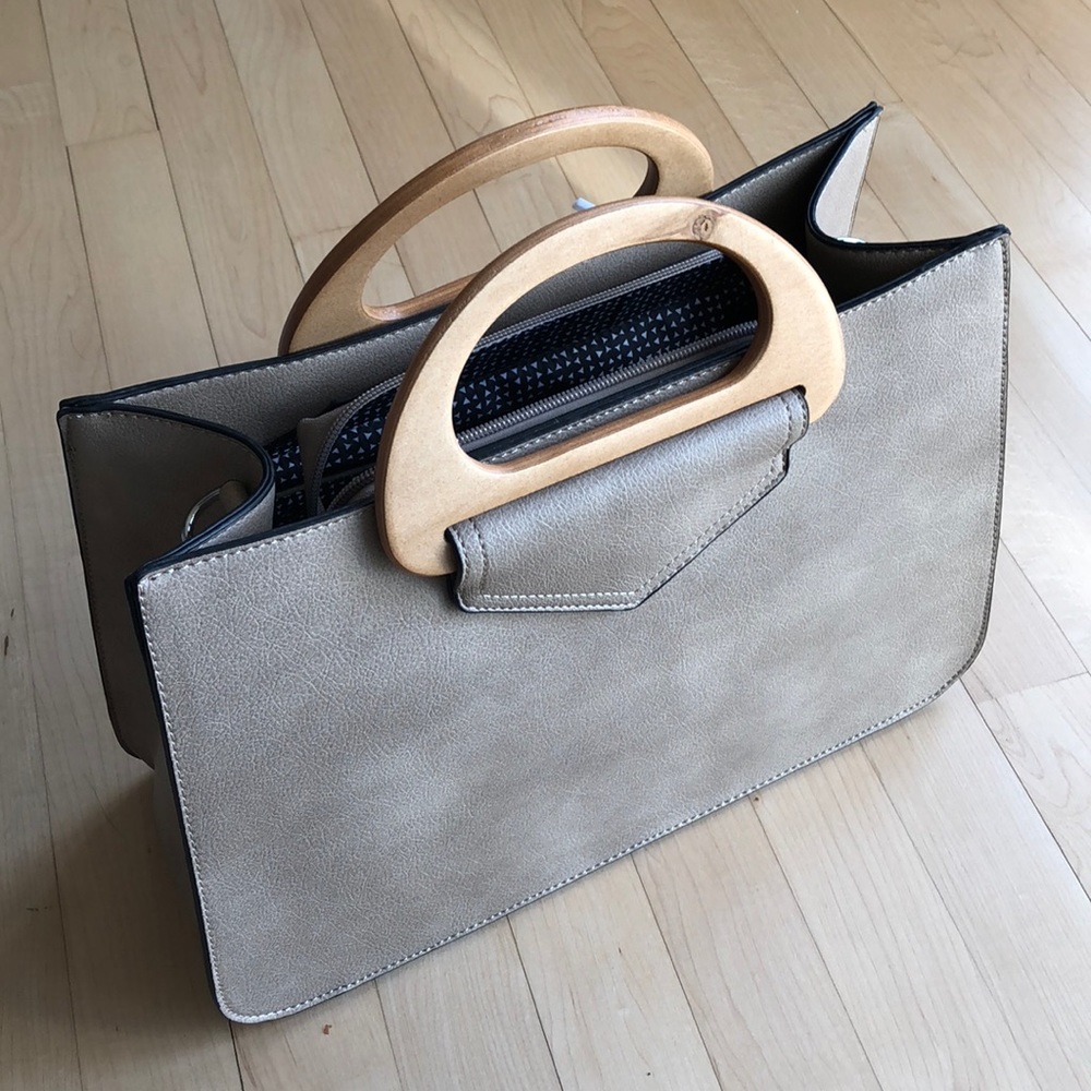 Vegan leather satchel or cross body bag - Picture 2 of 6